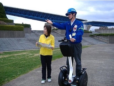 日本SGIが国営公園でセグウェイの実証実験を開始