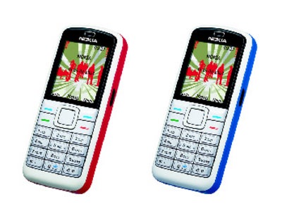 ノキア、海外用携帯端末のラインナップを拡大 ポップなデザインのコンパクトなGSM携帯端末Nokia 5070の販売を開始