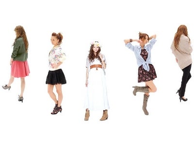 香里奈が着る!!”360°KARINA’S COLLECTION”