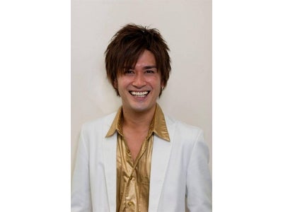2012年2月29日は「富士急の日」　AMEMIYA、手島優が「Fuji-Q絶叫大使カード」贈呈式に登場！