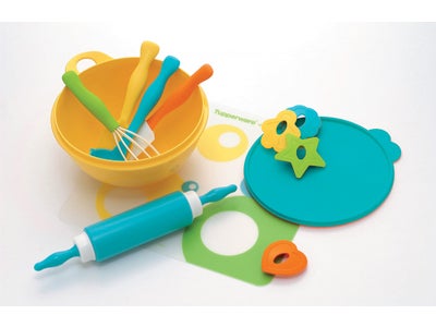 子どもの好奇心を育てる調理器具、タッパーウェアの「キッズキッチン・クッキングセット」発売