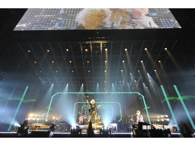 VAMPSの一夜限りのスペシャル企画に“BEAUTY”と“BEAST”が熱狂した夜、「VAMPS LIVE 2010 BEAUTY AND THE BEAST」をＷＯＷＯＷでＯＡ！