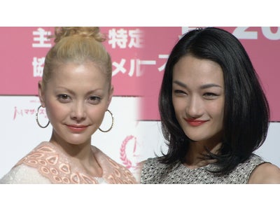 「ママたちに見てほしい番組」ベストマザー賞を受賞した土屋アンナ、冨永 愛がMCを務める『ザ・プライムショー』