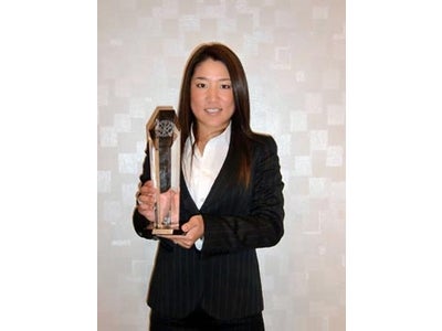 藤本麻子選手が「ルーキー・オブ・ザ・イヤー」を受賞！
