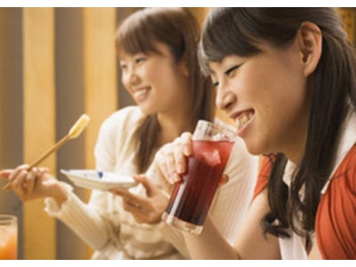 「飲み過ぎてしまった、食べ過ぎてしまった」ときの対処法は？microdiet.netレポート