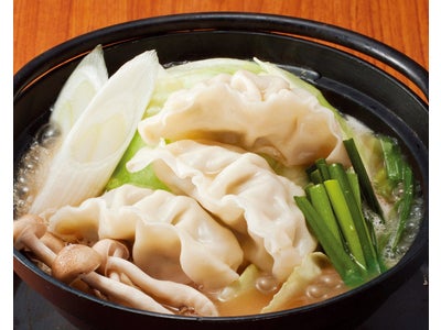 ～ 2010年も大人気！均一価格居酒屋「うまいもん酒場えこひいき」～　今年注目の餃子鍋が登場！
