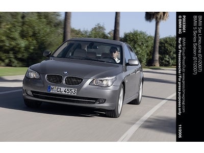 ニューBMW　5シリーズ 販売開始、　装備を大幅に拡充しつつ、魅力的な価格