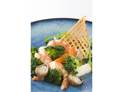 ホテル日航東京にて　肌師　佐伯チズ直伝美肌食「うなはたけ彩食(彩食)」＆「うなはたけスイーツ」発売