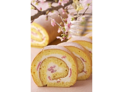 ～春の香りを感じる桜を用いた可愛らしいスイーツが登場～｢桜スイーツ｣を発売  『ケーキショップ』（Ｂ１Ｆ）にて  3月15日(土)～5月6日（火）期間限定販売