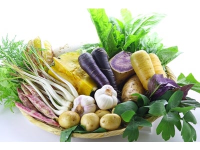 【ホテル日航アリビラ】沖縄県産の有機野菜・無農薬野菜をたっぷり味わう会席を通年ご提供