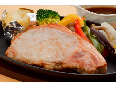 【ホテル日航成田】テレビ東京系列『元祖！大食い王決定戦』との初コラボレーション企画～千葉県ブランド豚『香彩豚』を使用したセットメニューを期間限定で販売開始～