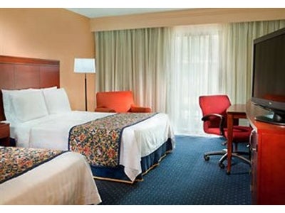 【MLB2012シーズン、いよいよ開幕】  Hotels.com、テキサス州アーリントンのホテル予約を受付中！～ 注目のダルビッシュ有投手の本拠地周辺ホテルも、今なら3,000円台から予約が可能 ～