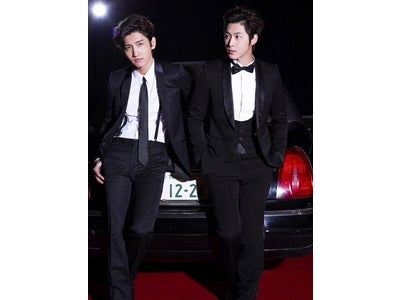 東方神起の最新曲にボイス付着うたフル(R)を【mu-mo】で独占配信!!