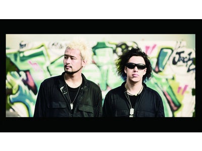 稲妻ピアノと爆裂カホン、情熱ヴァイオリンがダイナマイトに豪快コラボ!!　→Pia-no-jaC←×葉加瀬太郎