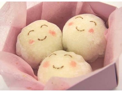 見て食べて笑顔になれる、春の新作スイーツ白味噌が隠し味の苺大福「食べてみそ」　　　　　　　　　　　　　　3月1日(木)より 大阪新阪急ホテルにて販売