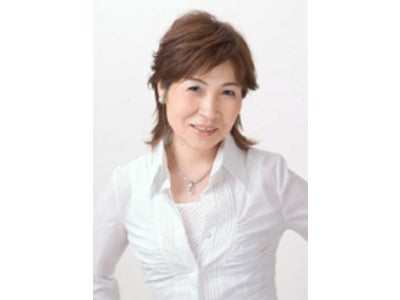 徳本昌大（＠masahirotokumo）のビジネス得本　第16回　「人をトリコにする一言添える作法」の臼井由妃さんを迎えて　4月27日(水)　18時～　USTREAMライブ配信致します。