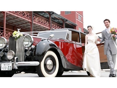 2012年6月9、10日「横浜赤レンガ倉庫HAPPY Wedding Festa」開催　『婚姻届提出代行サービス』を実施