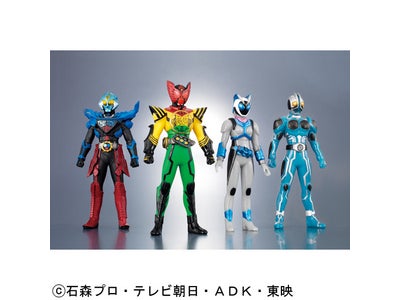 「仮面ライダーなでしこ」も！４人の仮面ライダーがソフビ人形になって限定予約開始！
