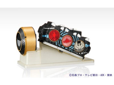 「タマシーコンボ変身ソング」が鳴る！仮面ライダーオーズ「DXサウンド オーズドライバーEX タマシー コンボver.」限定発売中！