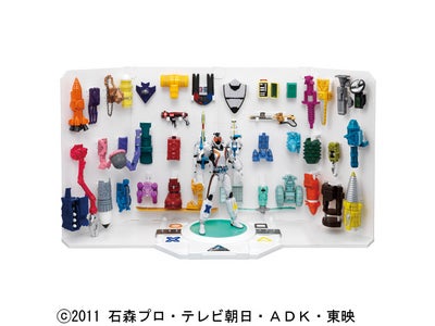 仮面ライダーフォーゼ ベースステイツと40種のモジュールが重塗装版で登場！