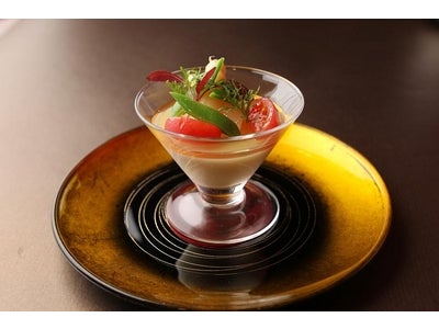 ルカフェ　ドゥ　ジョエル・ロブションがお届けする 春の香り　白アスパラガスフェア ル カフェ ドゥ ジョエル･ロブションにて2012年4月1日（日）～6月30日（土）