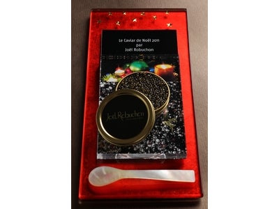 ～ジョエル・ロブション氏が贈る、2011年のラグジュアリーなクリスマス～ジョエル・ロブション各店にてクリスマス期間限定メニュー 2011年12月22日（木）～12月25日（日）