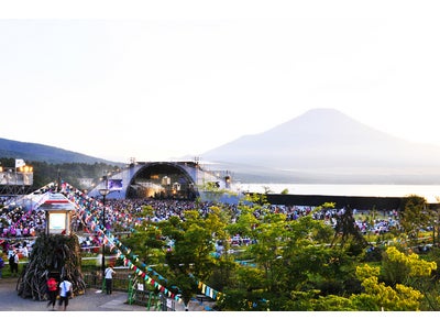 今年も山中湖で開催決定！ スペースシャワーTVが主催する野外ライブイベント「SPACE SHOWER SWEET LOVE SHOWER 2012」。