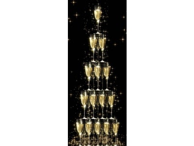 モエとともに積み上がる 世界にひとつだけのシャンパンタワー　『Moët Celebration Tower』 モエ セレブレーション タワー2011年11月18日　登場!