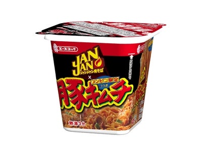 エースコック　コンビニ限定コラボＪＡＮＪＡＮ焼そば　豚キムチ　新発売