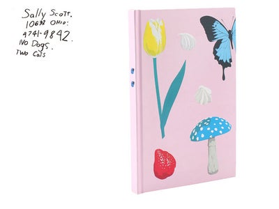 Sally Scott ブランド10周年を記念してオリジナルノベルティ「10th Notebook」をプレゼント