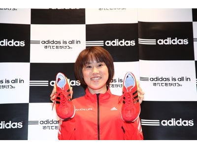 尾崎好美選手、『アディダス ブランドコアストア 新宿』に来店！