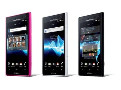 発売直前のXperia™ acro HDのデザインやエンターテインメント機能をいち早く体験　『Xperia™ acro HD タッチ&トライ イベント』