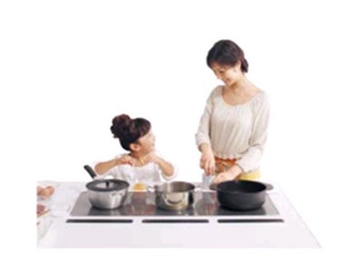 家族で一緒に料理をすれば節約にも！！ 夫婦で、親子で知識と味を伝える最新“カジ育”事情 伝えたいのは、「おふくろの味」
