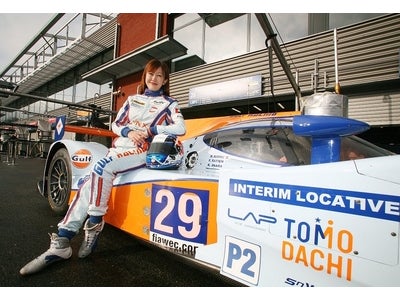 レーサーにとって目は命！  2012 ル・マン24時間耐久レースに参戦予定の国際女性レーサー井原慶子氏の特別インタビューを掲載！