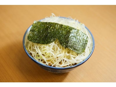 新宿思い出横丁から日本一“静かなる丼”登場!?|株式会社 実業之日本社