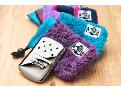 Zippo（ジッポー）とCHUMSのコラボレーション第２弾　寒い冬の季節に最適な、ジッポーハンディウォーマー用オリジナルケースを発売します！