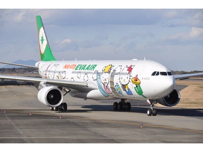 エバー航空就航20周年記念 “キティちゃん”仕様のジェット機が国内3路線で就航 ～本日、ハローキティジェット（アラウンドザワールド）「成田＝台北路線」が就航開始～