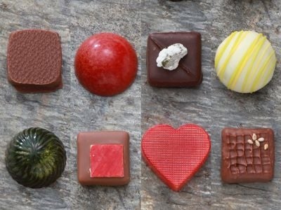 ハートフル･バレンタイン ～ひとつひとつ、丁寧に仕上げたチョコレート～ 2012年　シャトレーゼこだわりのバレンタインスイーツ－2012年2月1日（木）から全国の店舗で新商品を販売開始！－