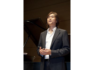 韓国発、今、時代が必要としている歌声「フィージン」日本ＣＤデビュー・コンベンション大成功！