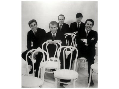 ビーチ・ボーイズ再結成！50周年を迎える2012年にブライアン・ウィルソンを含むメンバーでアルバム発売とコンサートツアー！