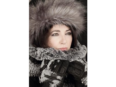 ケイト・ブッシュ 6年ぶりの新作『雪のための50の言葉』遂に発売！エルトン・ジョンとの初共演に「夢が実現したという感じ」