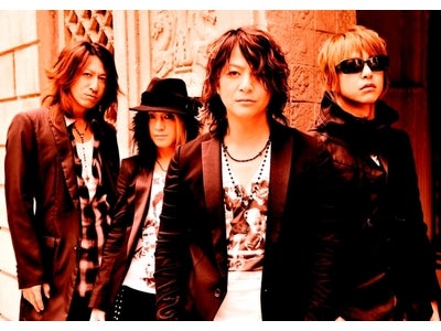 GLAYからの“うたギフト”～新曲「Apologize」（アポロジャイズ）の着うたフル、着うたフルギフトを期間限定無料配信！