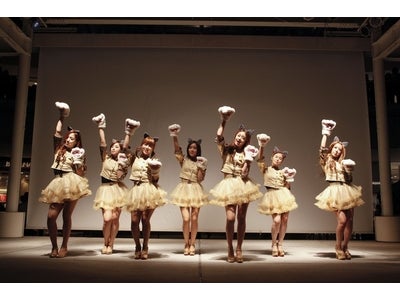 T-ARA1万6千人動員、ミニライブ＆ハイタッチ会スタート！～“踊ってみた”選手権も開催中