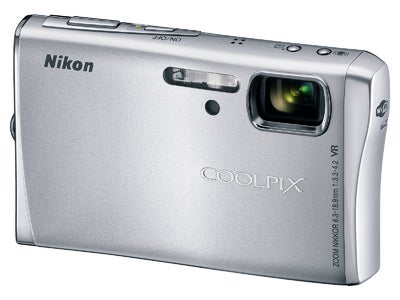 「無線LAN通信機能」を搭載した未来型デジタルカメラ『COOLPIX S50c』　4月25日(水)発売