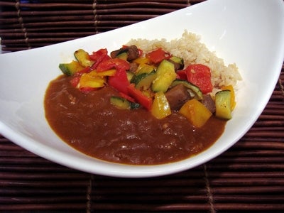 タヒチアンノニ カフェ 名古屋　夏季限定メニュー「南国風ラタトゥイユカレー」6/16(月)から提供開始！