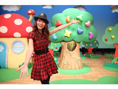 キッズステーションの子ども番組で新山千春さんが初の公開収録に挑戦！