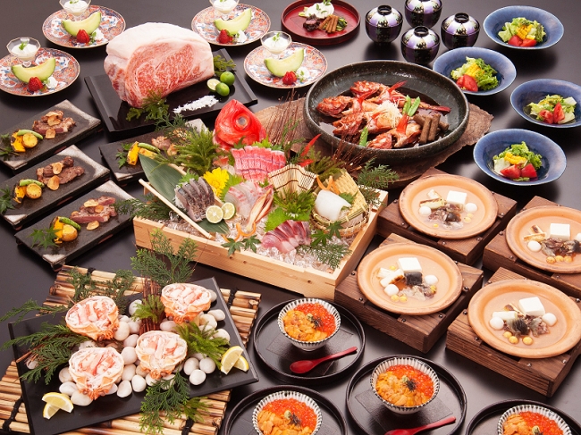 日本海庄やなどで提供する「超速鮮魚®」の刺身5種盛りも入る贅沢な宴会コース
