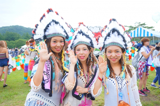 女子の参加が多い夏フェス Freedom Aozora 16 コンテスト企画 Freedom 一生無料券 マカオペア旅行を狙え フェスファッションコンテスト フリダミスタ16 開催決定
