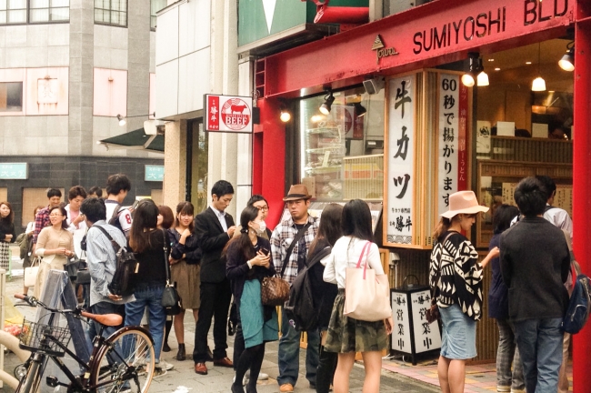 オープン以来、地元のお客様で行列の絶えない名古屋栄店
