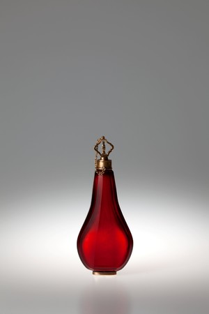 ≪赤色ガラス香水瓶≫ 18世紀